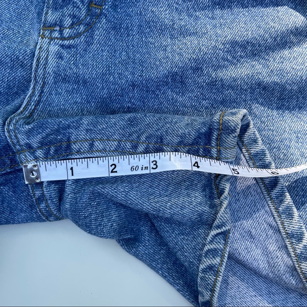 90s Mom Jean Shorts High Waisted Lee Brand 100% cotton, authentic, medium wash - Picture 6 of 14